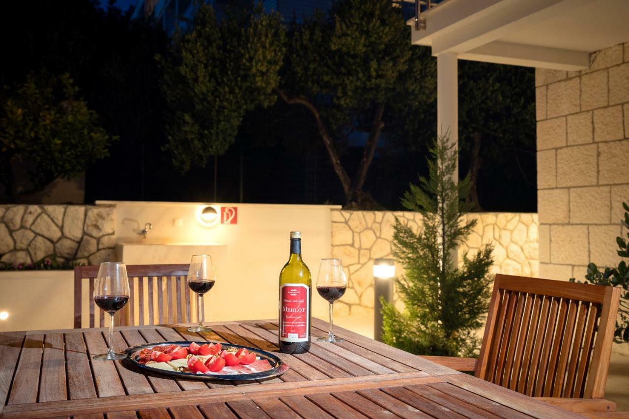 Vindobona Apartment 2 Hvar Town Exteriör bild